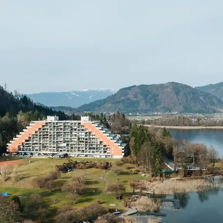 Design Am Ossiacher Mit Seezugang