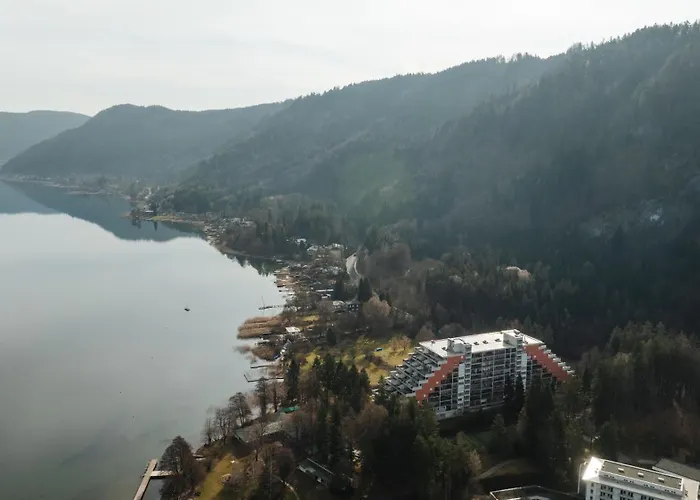 Design Am Ossiacher Mit Seezugang Apartment